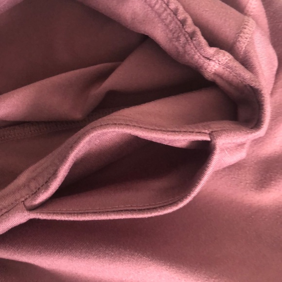 Capri leggings with front inside pocket - Picture 3 of 4